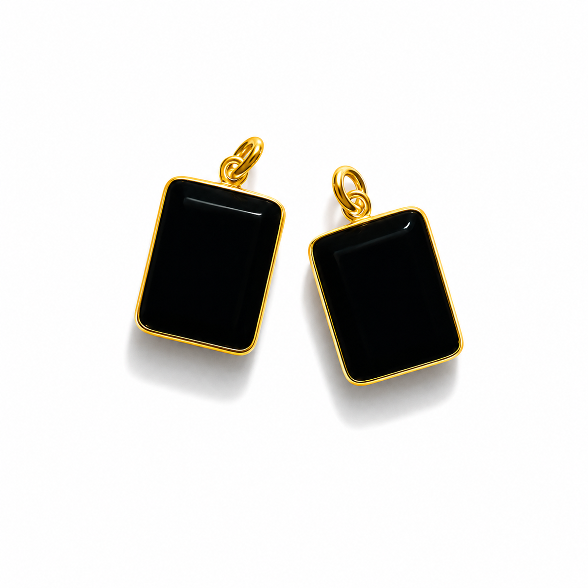 Black Onyx Pendant - Gold