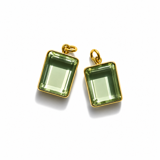 Olive Quartz Pendant - Gold