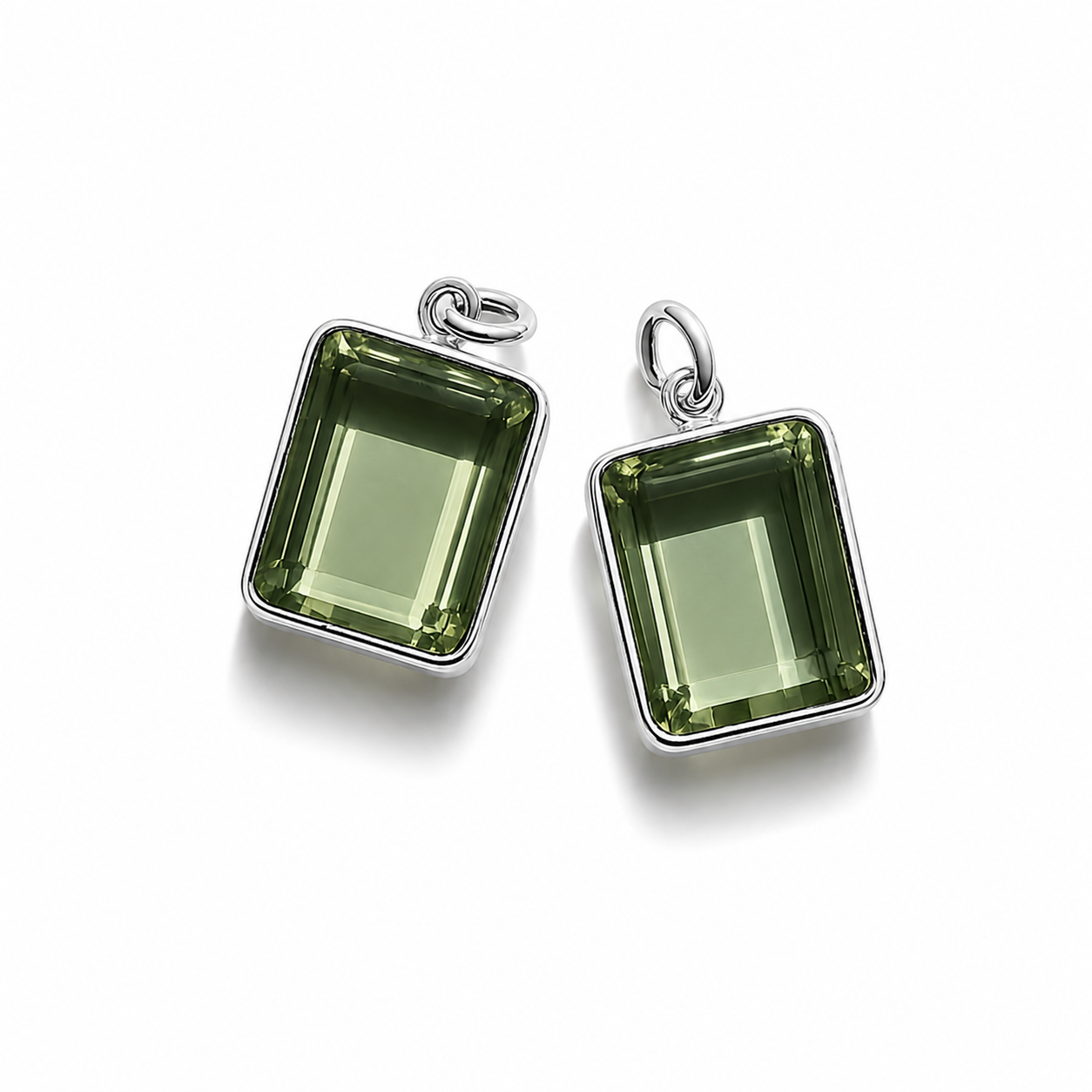 Olive Quartz Pendant - Silver